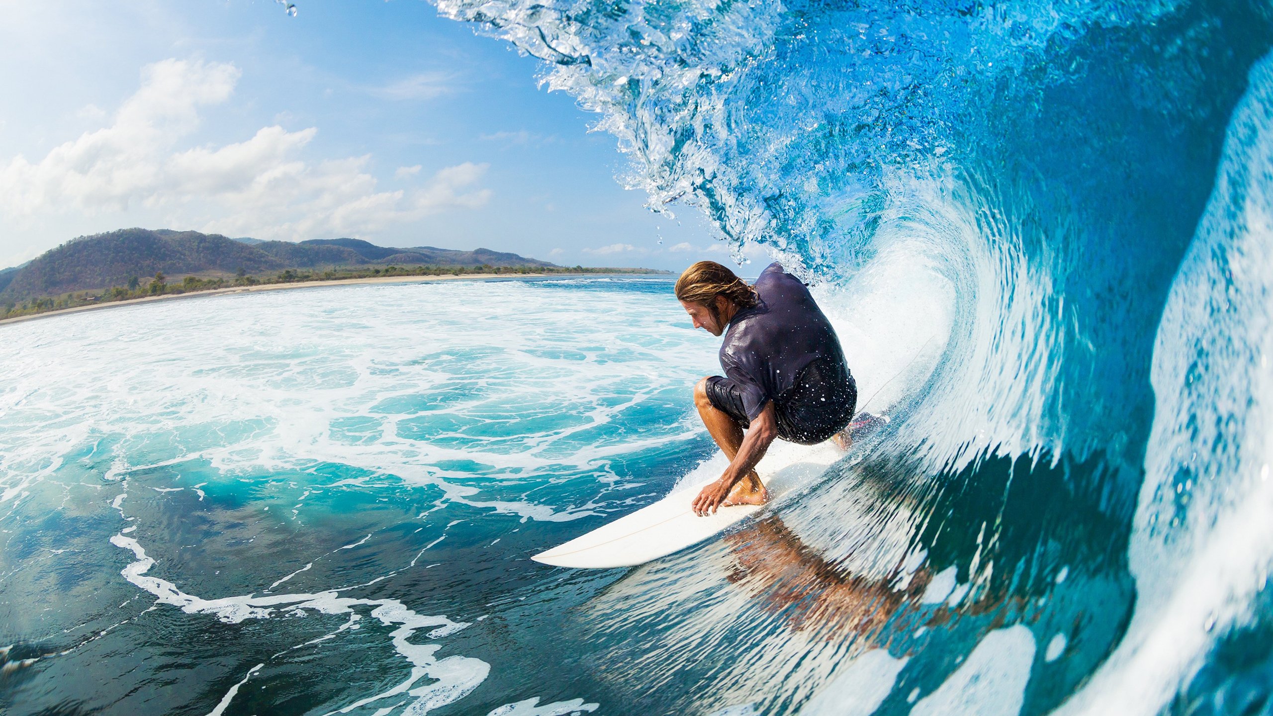 爱游戏体育APP下载-“网球赛事：高新体育中心赛场的精妙对抗与攻守转换”