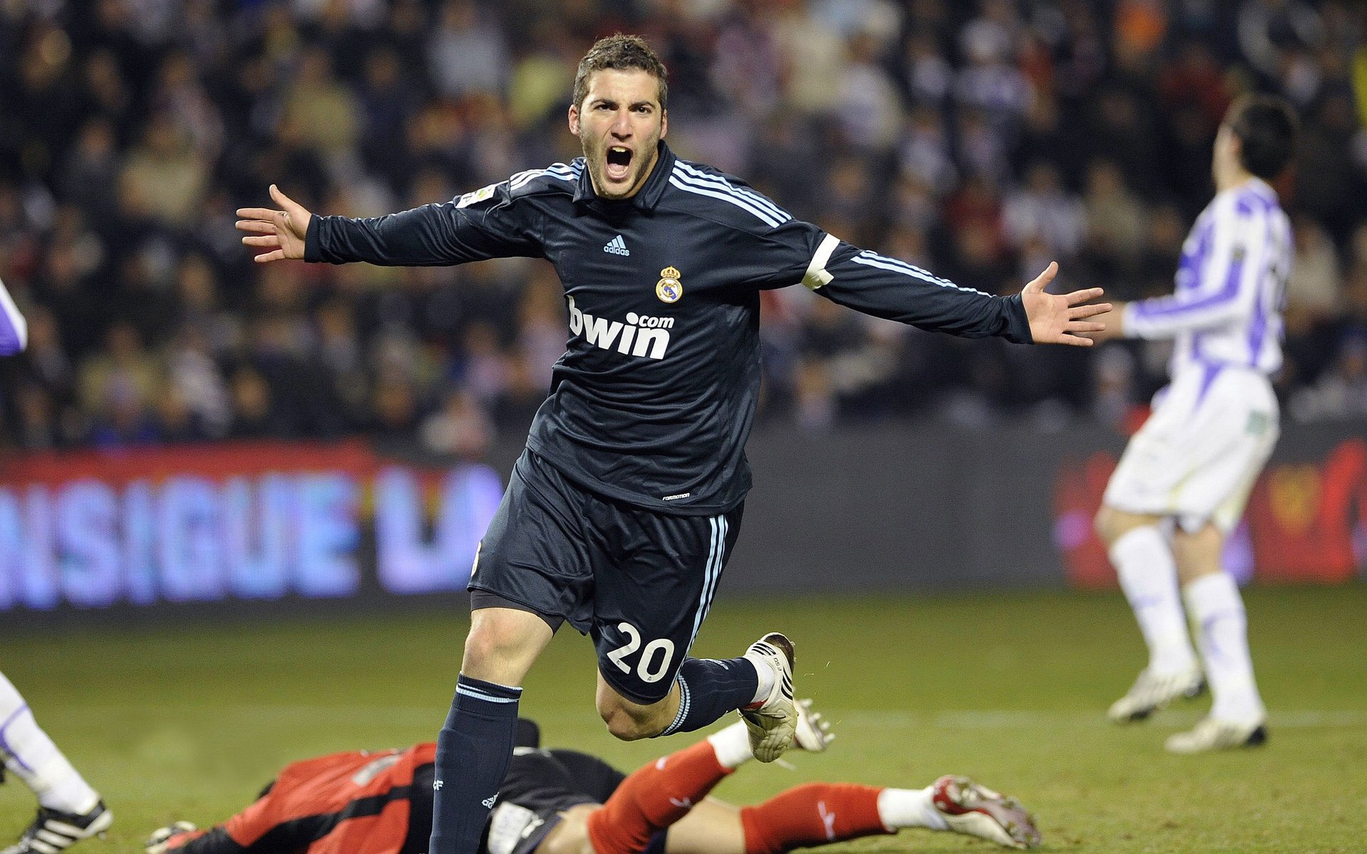 爱游戏入口-史上最令人震惊的“冷门”球队夺冠故事，冷门球赛